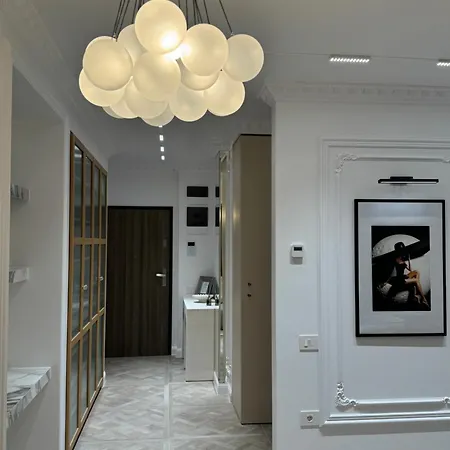 Selling Sunset Apartment